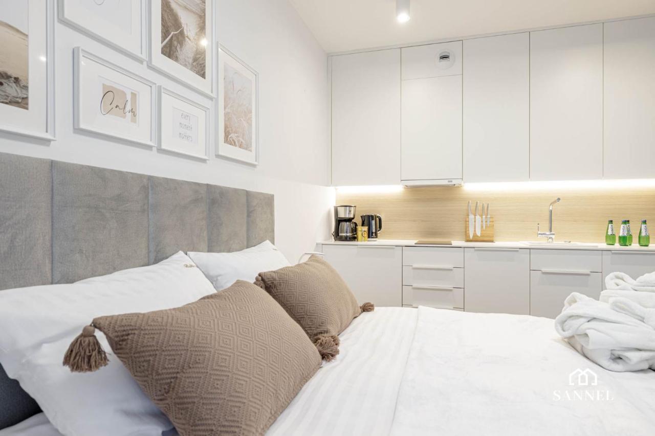 Apartament Baltic Dune Z Dostepem Do Basenow,Jacuzzi,Strefy Saun - Pinea Apartments Pobierowo-Sannel Apartments For Rent Экстерьер фото